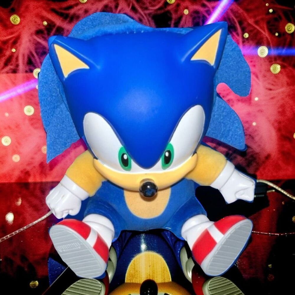 Kidrobot Sonic the Hedgehog Roto-Phunny Sonic 8" Plush